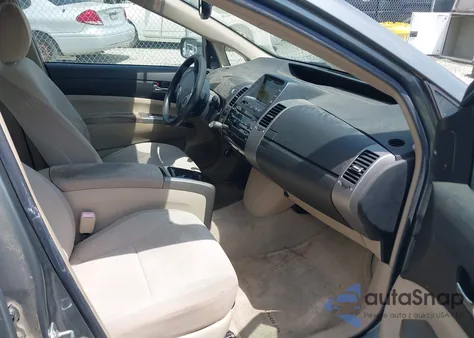 2005 Toyota Prius from USA, damaged, VIN JTDKB20U753029504